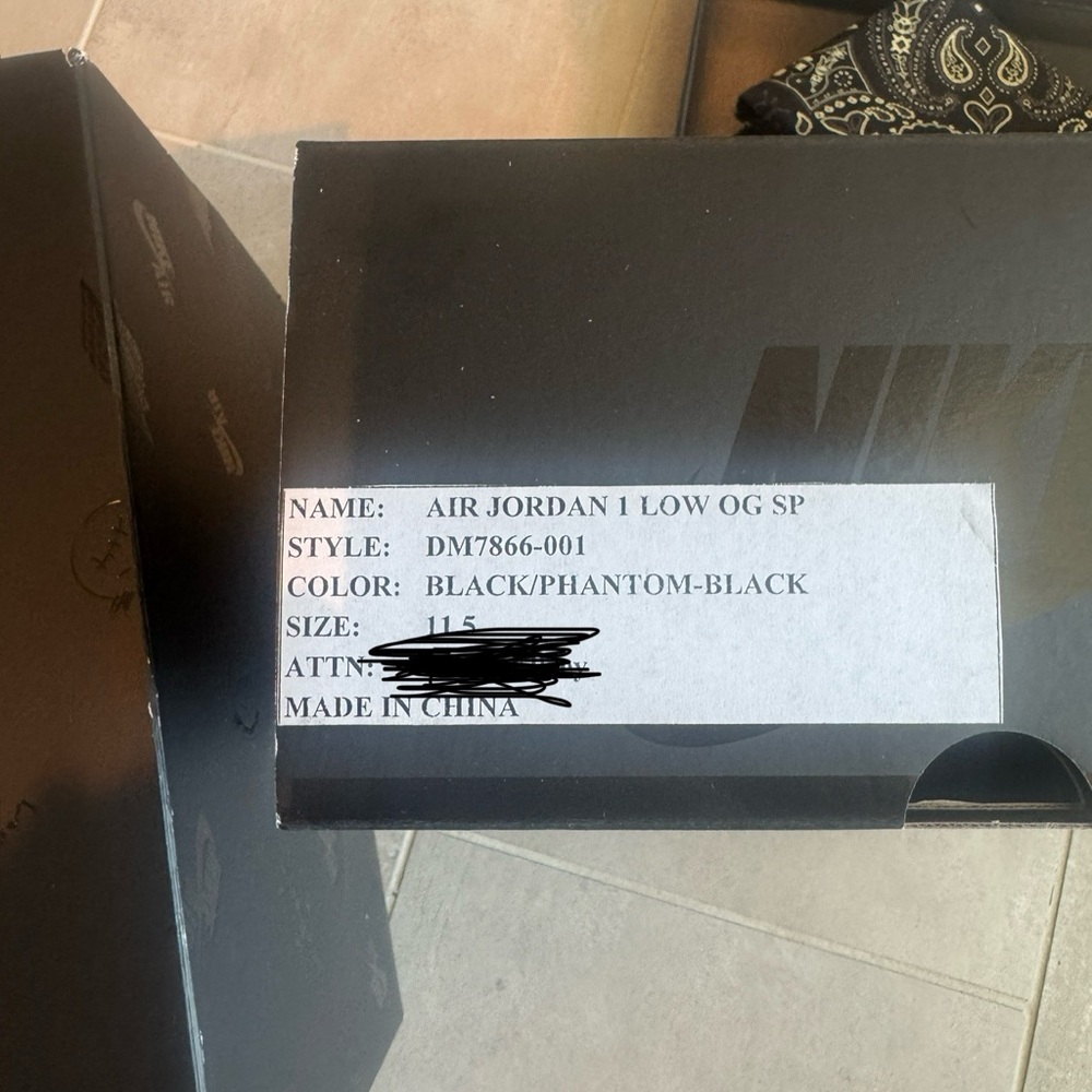Travis Scott Jordan 1 Retro Low - Black Phantom - Picture 6 of 6